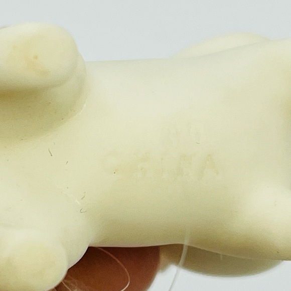 Vintage Barbie Pet Cat White Brushable Tail Figure Toy Replacement Accessory - Picture 7 of 7